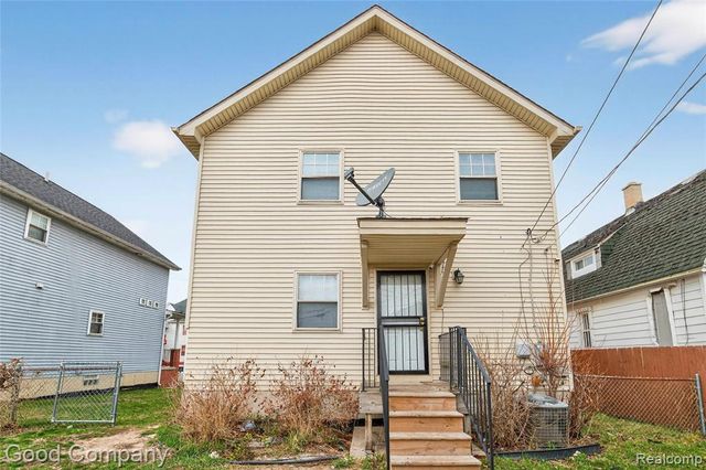 2470 Andrus Street, Hamtramck, MI 48212