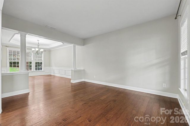 11027 Knight Castle Drive, Charlotte, NC 28277