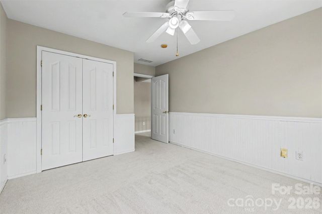 11027 Knight Castle Drive, Charlotte, NC 28277