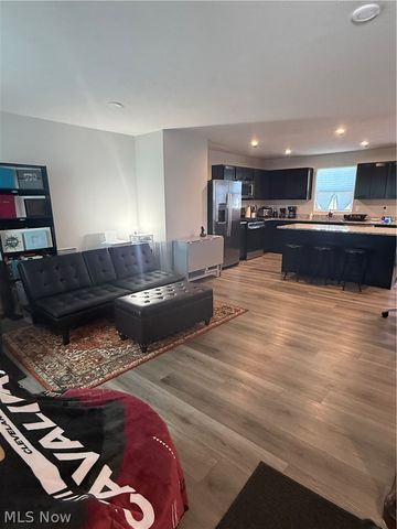 3293 Stafford Drive, Lakemore, OH 44312