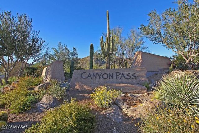 4600 W Cush Canyon Loop, Marana, AZ 85658