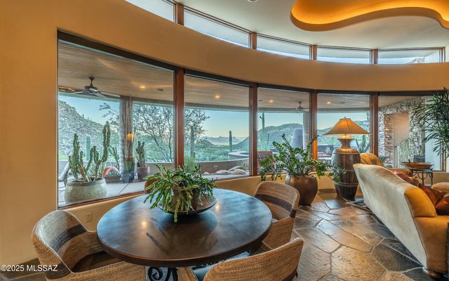 4600 W Cush Canyon Loop, Marana, AZ 85658