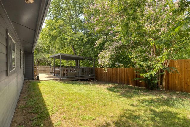 2205 Trede DR, Austin, TX 78745