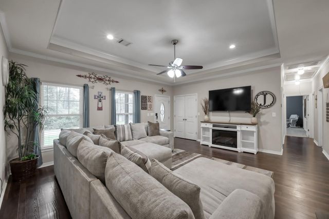 27 Lakewood, Trinity, TX 75862