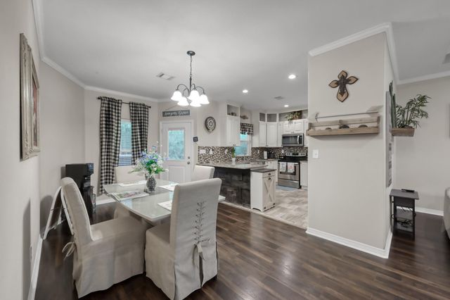 27 Lakewood, Trinity, TX 75862
