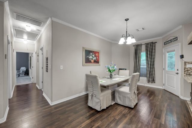 27 Lakewood, Trinity, TX 75862