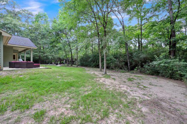 27 Lakewood, Trinity, TX 75862