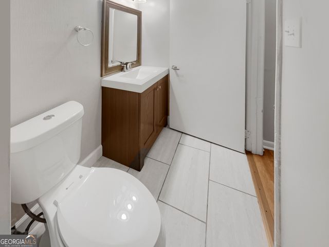 2416 Peachwood Circle NE 9, Atlanta, GA 30345