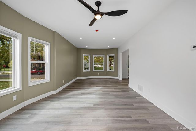 522 Smith Street, Detroit, MI 48202