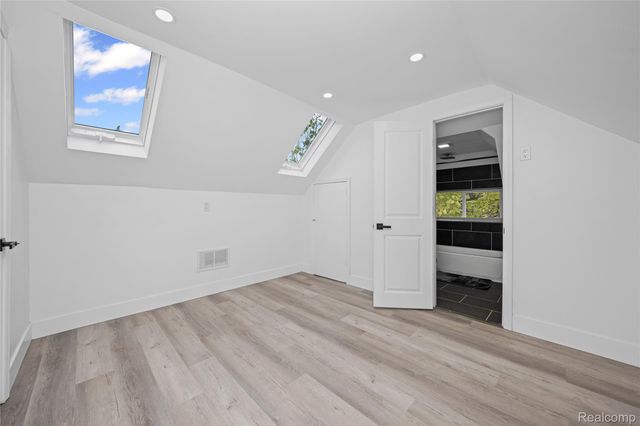 522 Smith Street, Detroit, MI 48202