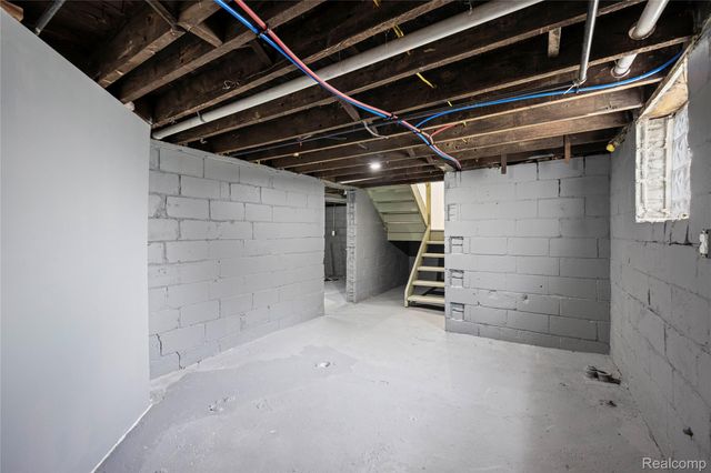 522 Smith Street, Detroit, MI 48202