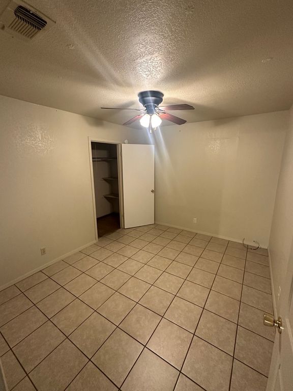 Image 9 of property listing at 15 E 23rd St, San Angelo, TX 76903