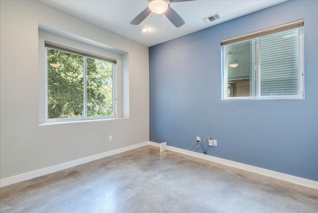 3505 Villa CT 11, Austin, TX 78704