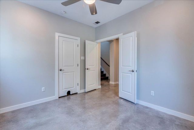 3505 Villa CT 11, Austin, TX 78704