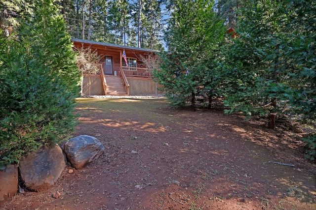 3117 Darby Ln, Pollock Pines, CA 95726