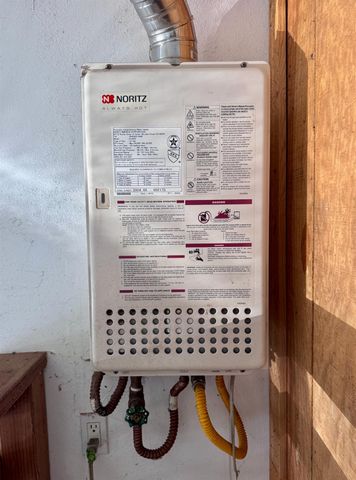 3117 Darby Ln, Pollock Pines, CA 95726