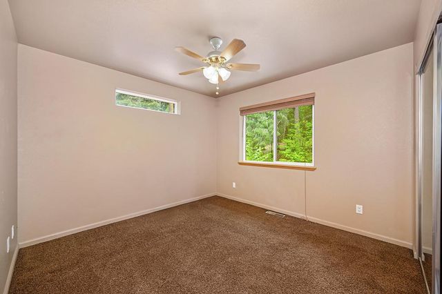 3117 Darby Ln, Pollock Pines, CA 95726