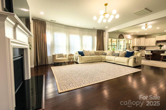 9825 Ardrey Woods Drive, Charlotte, NC 28277