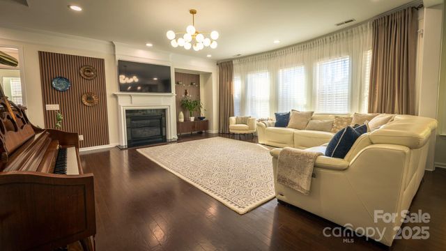 9825 Ardrey Woods Drive, Charlotte, NC 28277