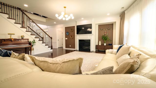 9825 Ardrey Woods Drive, Charlotte, NC 28277