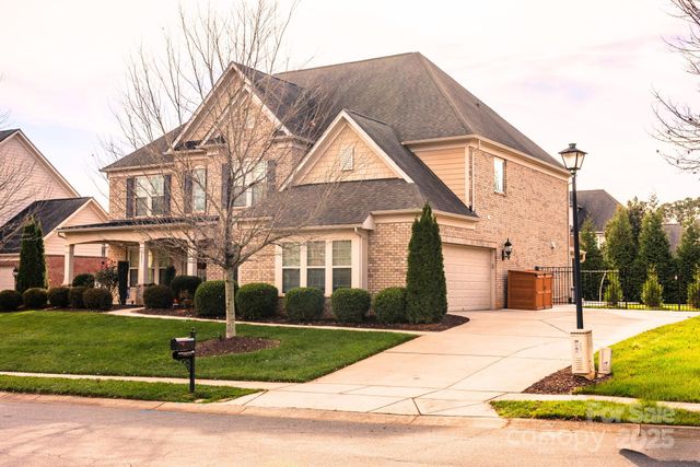 9825 Ardrey Woods Drive, Charlotte, NC 28277