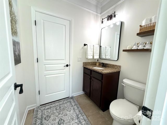 9825 Ardrey Woods Drive, Charlotte, NC 28277