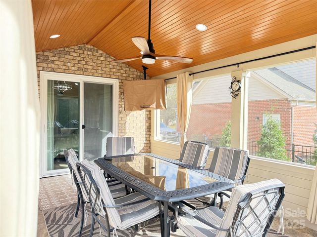 9825 Ardrey Woods Drive, Charlotte, NC 28277