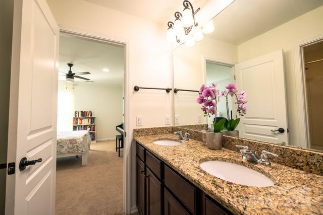 9825 Ardrey Woods Drive, Charlotte, NC 28277