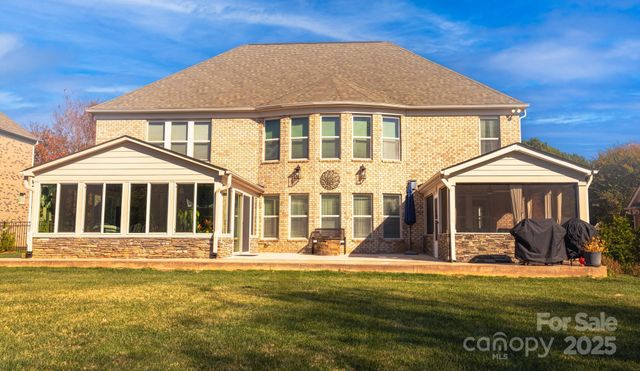 9825 Ardrey Woods Drive, Charlotte, NC 28277