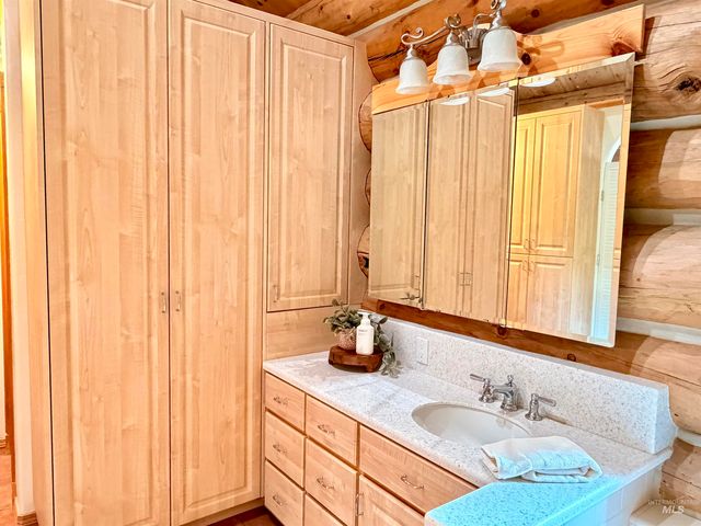 4139 Creekview Drive, Twin Falls, ID 83301