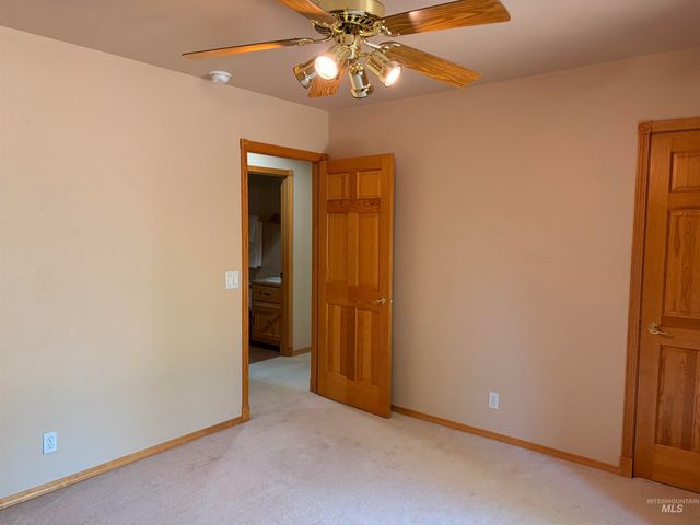 4139 Creekview Drive, Twin Falls, ID 83301