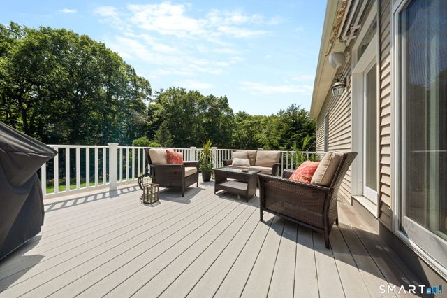 19 Woodcock Lane, South Windsor, CT 06074