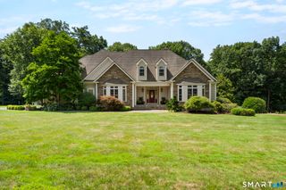 19 Woodcock Lane, South Windsor, CT 06074