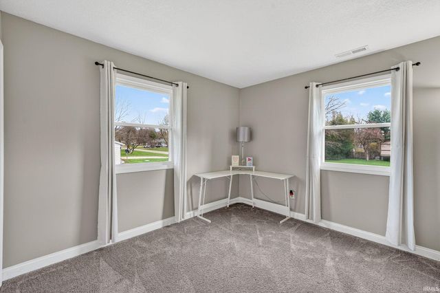 20911 Roycroft Drive, South Bend, IN 46614