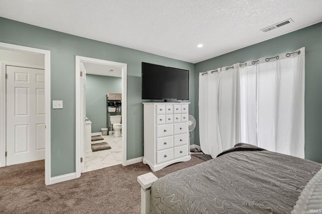 20911 Roycroft Drive, South Bend, IN 46614