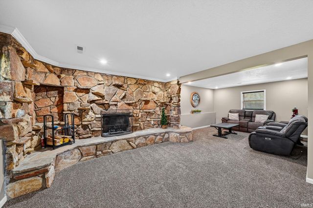 20911 Roycroft Drive, South Bend, IN 46614