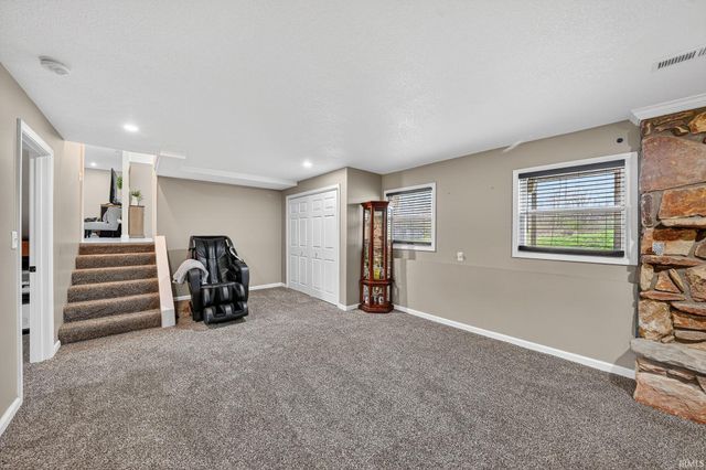 20911 Roycroft Drive, South Bend, IN 46614
