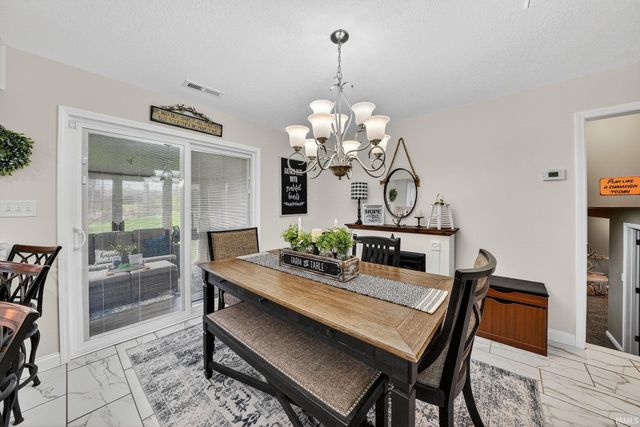20911 Roycroft Drive, South Bend, IN 46614