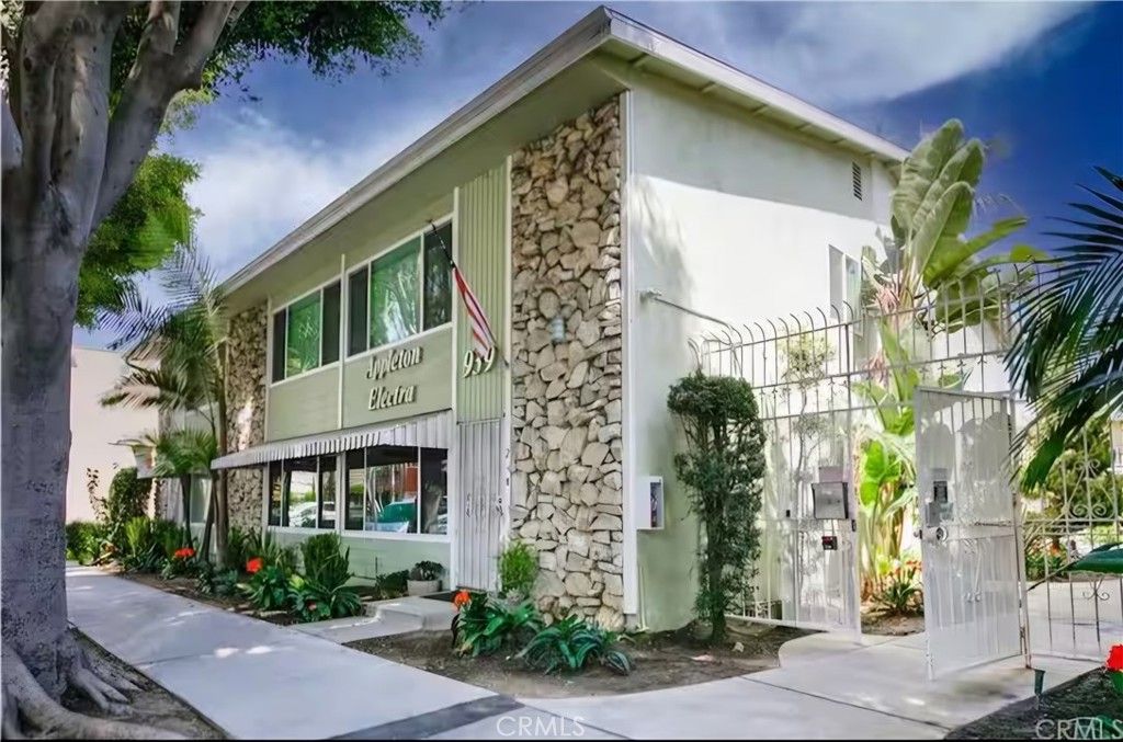 939 E Appleton 2, Long Beach, CA 90802 — exterior