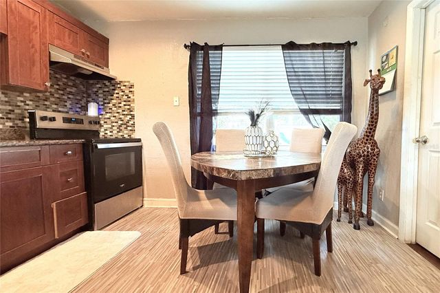 8370 52ND WAY N, Pinellas Park, FL 33781