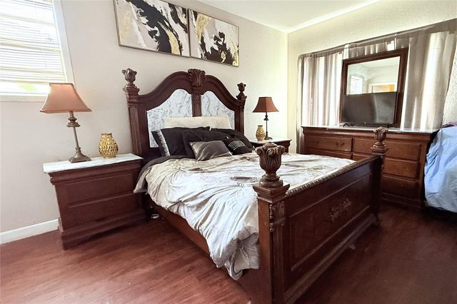 8370 52ND WAY N, Pinellas Park, FL 33781