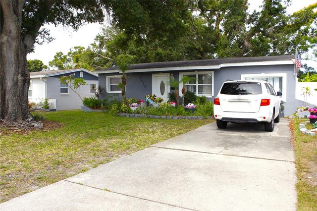 8370 52ND WAY N, Pinellas Park, FL 33781
