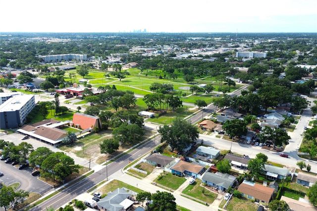 8370 52ND WAY N, Pinellas Park, FL 33781