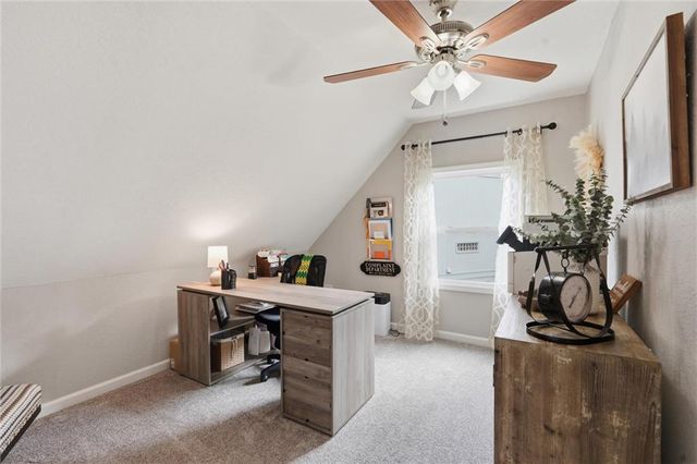 1380 W Prairie Court, Olathe, KS 66061