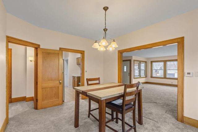 2327 6th Street, Moline, IL 61265