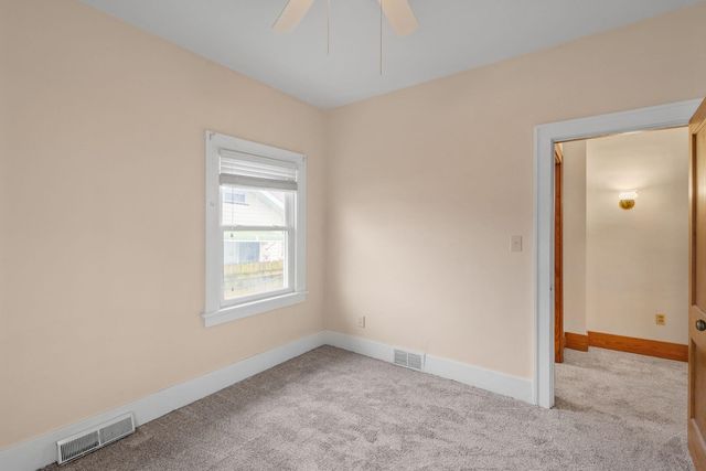 2327 6th Street, Moline, IL 61265