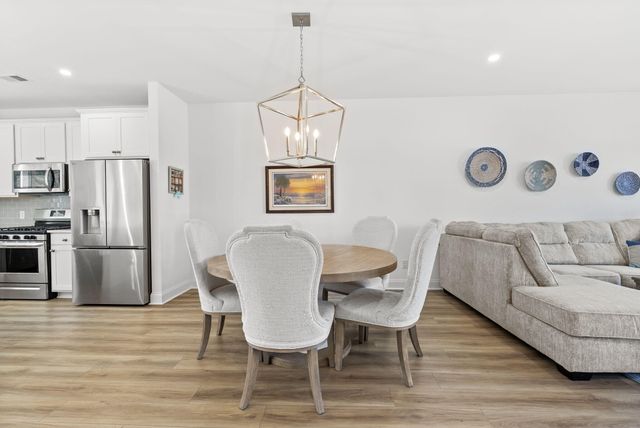 635 N Laurel Street, Summerville, SC 29483