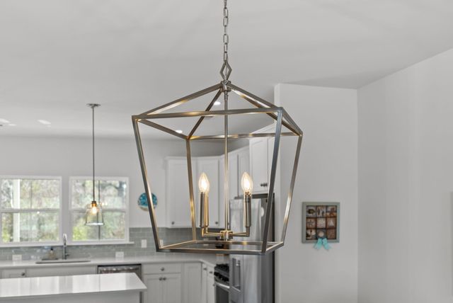 635 N Laurel Street, Summerville, SC 29483