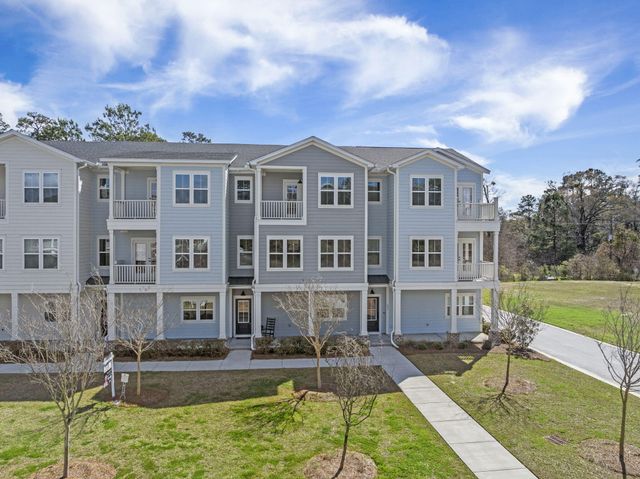 635 N Laurel Street, Summerville, SC 29483