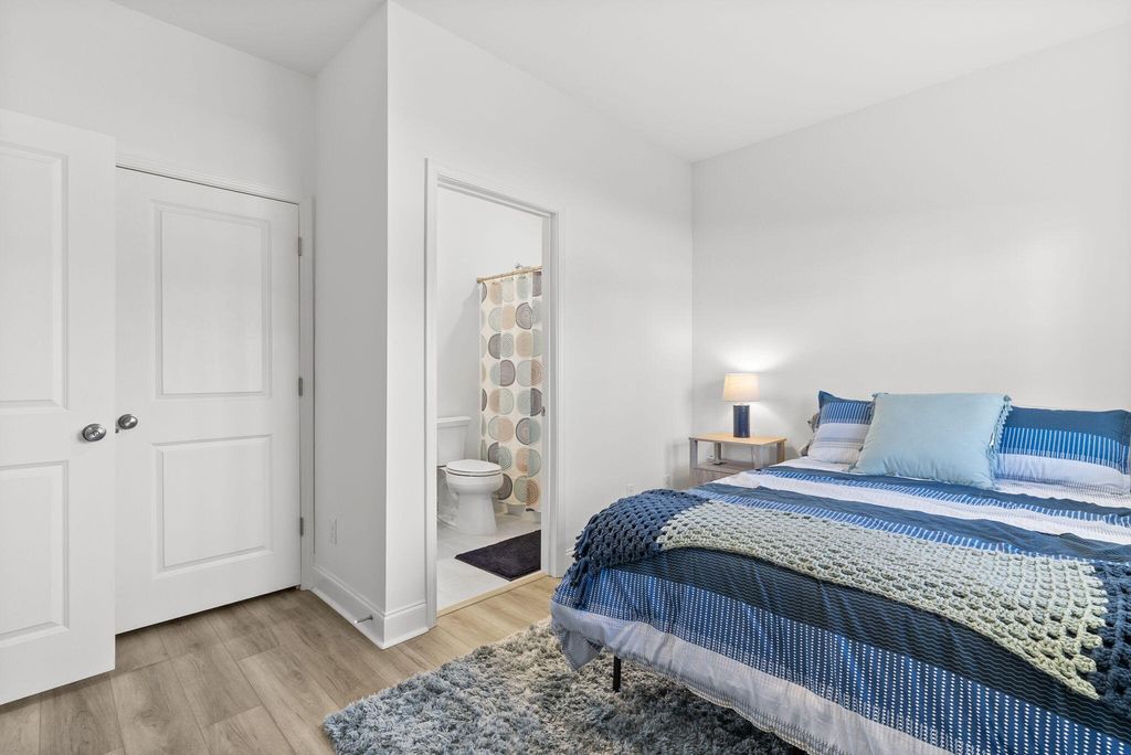 Image 30 of property listing at 635 N Laurel Street, Summerville, SC 29483